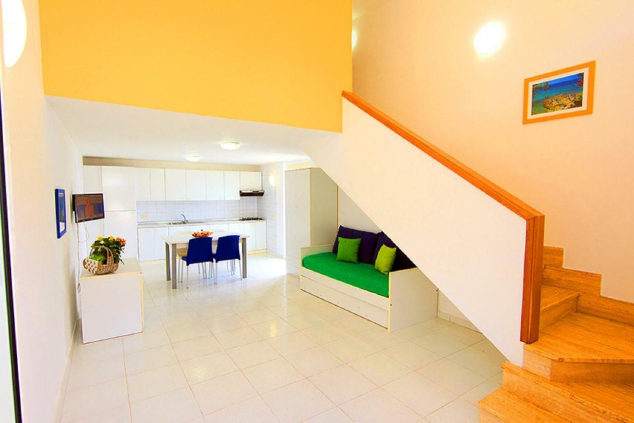Casa Palinuro Vacanze Fronte Spiaggia Экстерьер фото
